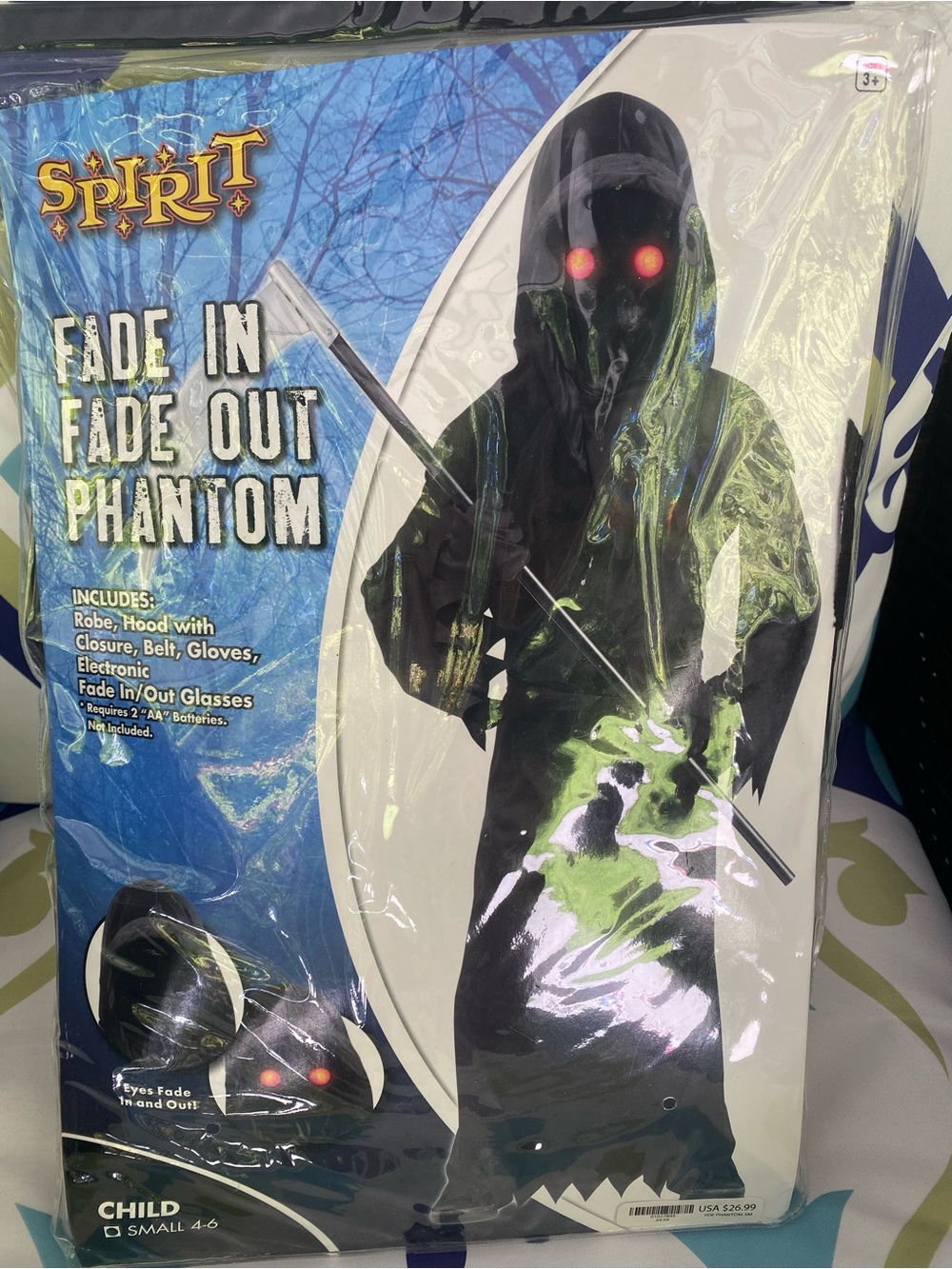 Spirit Halloween Black Fade In Fade Out Phantom Costume Glowing Eyes kids 4/6